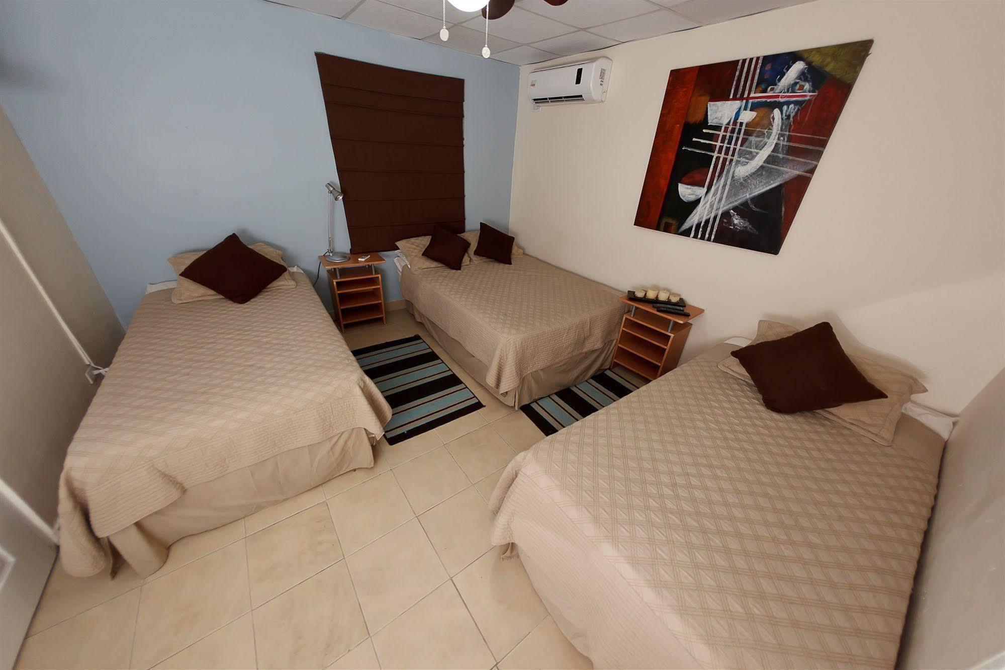 Hostal Gemar Panama Stadt Exterior foto