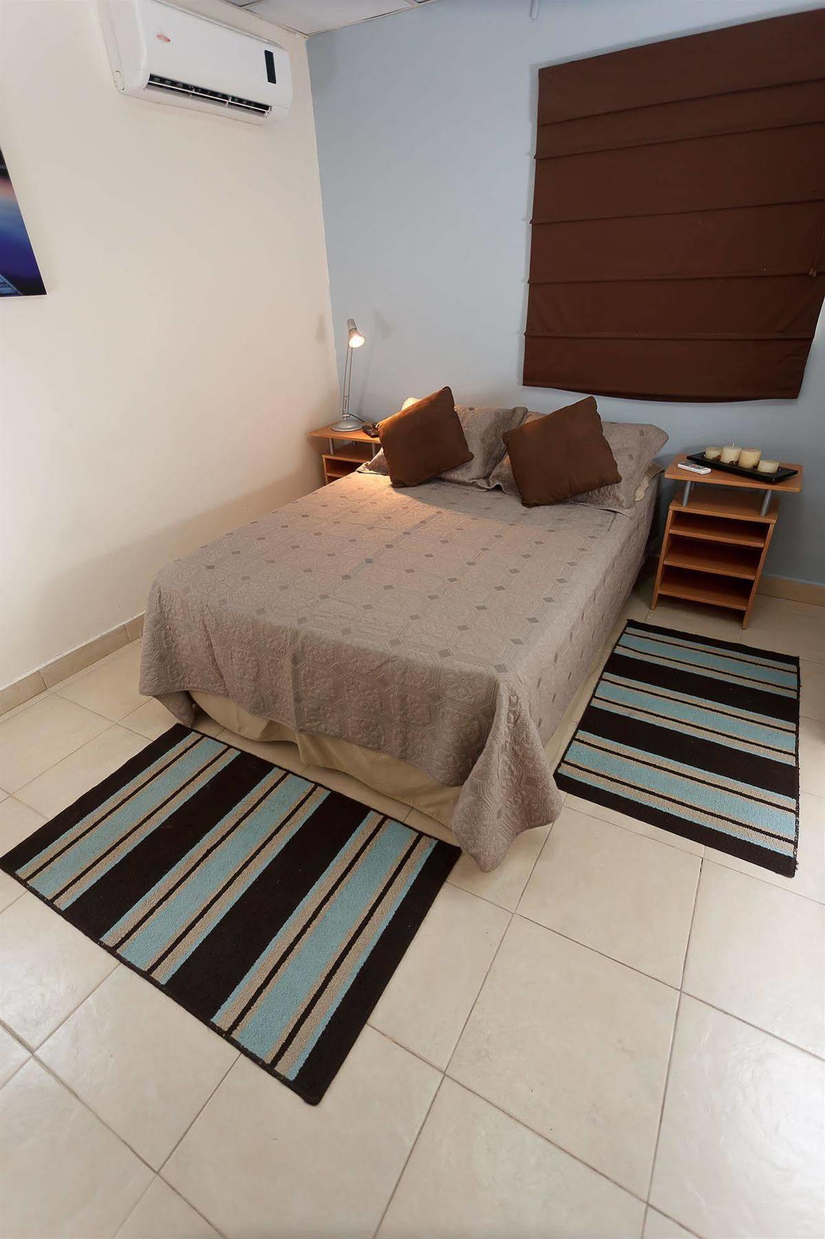 Hostal Gemar Panama Stadt Exterior foto